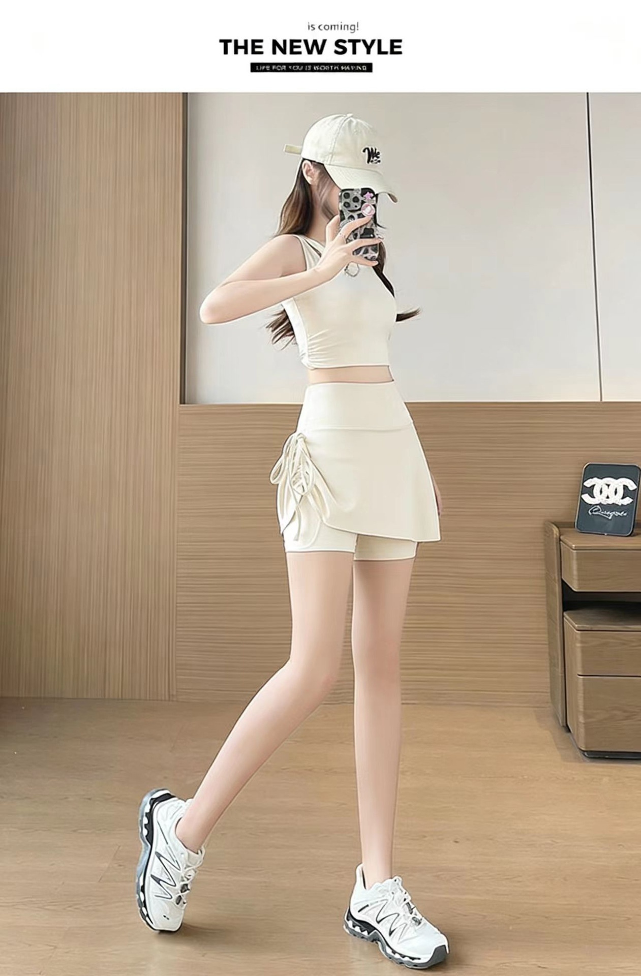 Fake two-piece yoga shorts – supplier lifestyle photo 21