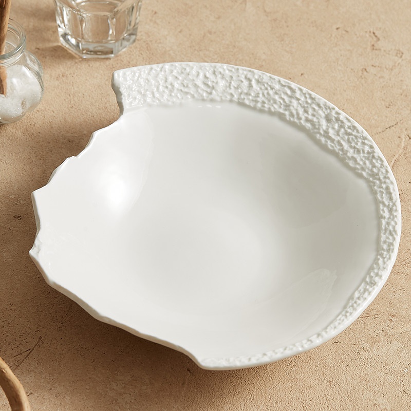High-end White Aesthetic Dish Presentation Plate