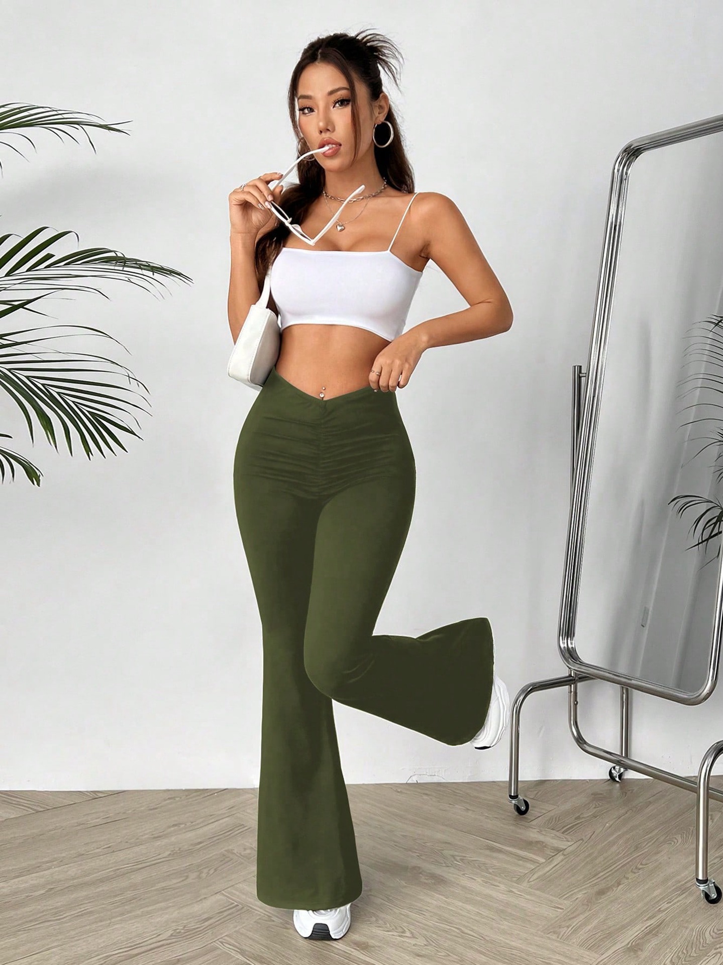 V-waist bootcut trousers – supplier lifestyle photo 6