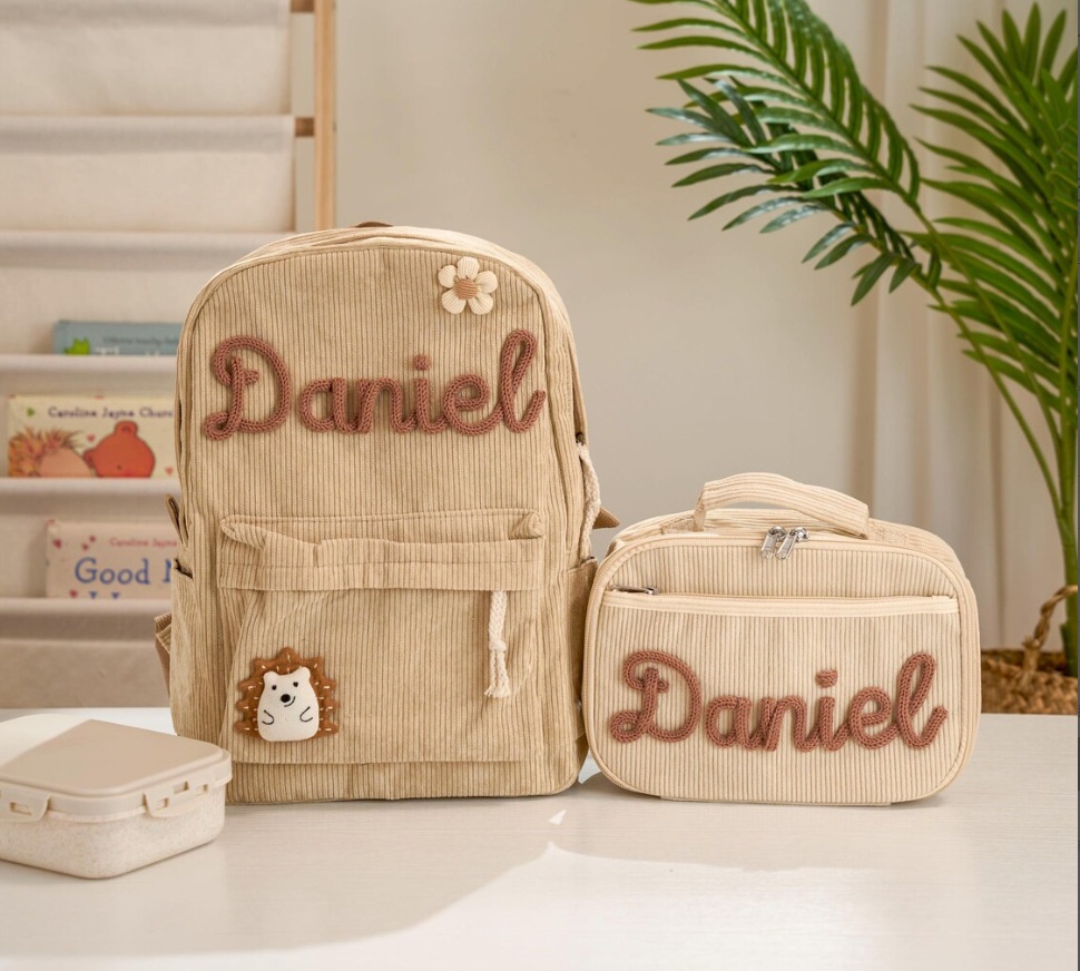 Back-to-School Season Childrens Backpack And Lunch Bag Set Chunky Yarn Handmade — foto 4