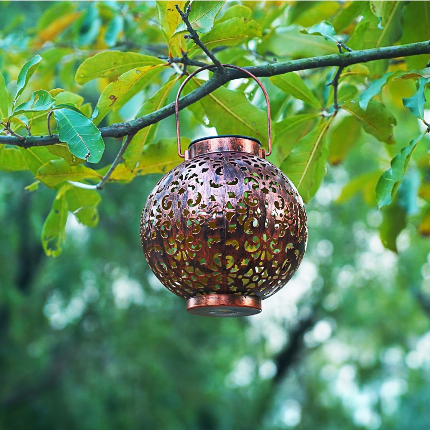 Wrought Iron Portable Lantern Solar-Powered Hanging Lamp — foto 5
