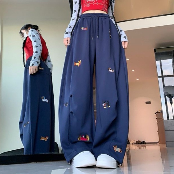 Retro Embroidered Velvet-Quilted Scimitar Pants For Women