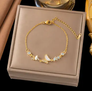 High-End White Shell Butterfly Zircon Bracelet For Women