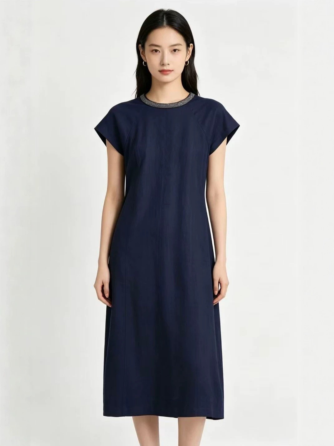 Fashionable And Elegant Round-neck, Waist-cinching Dress