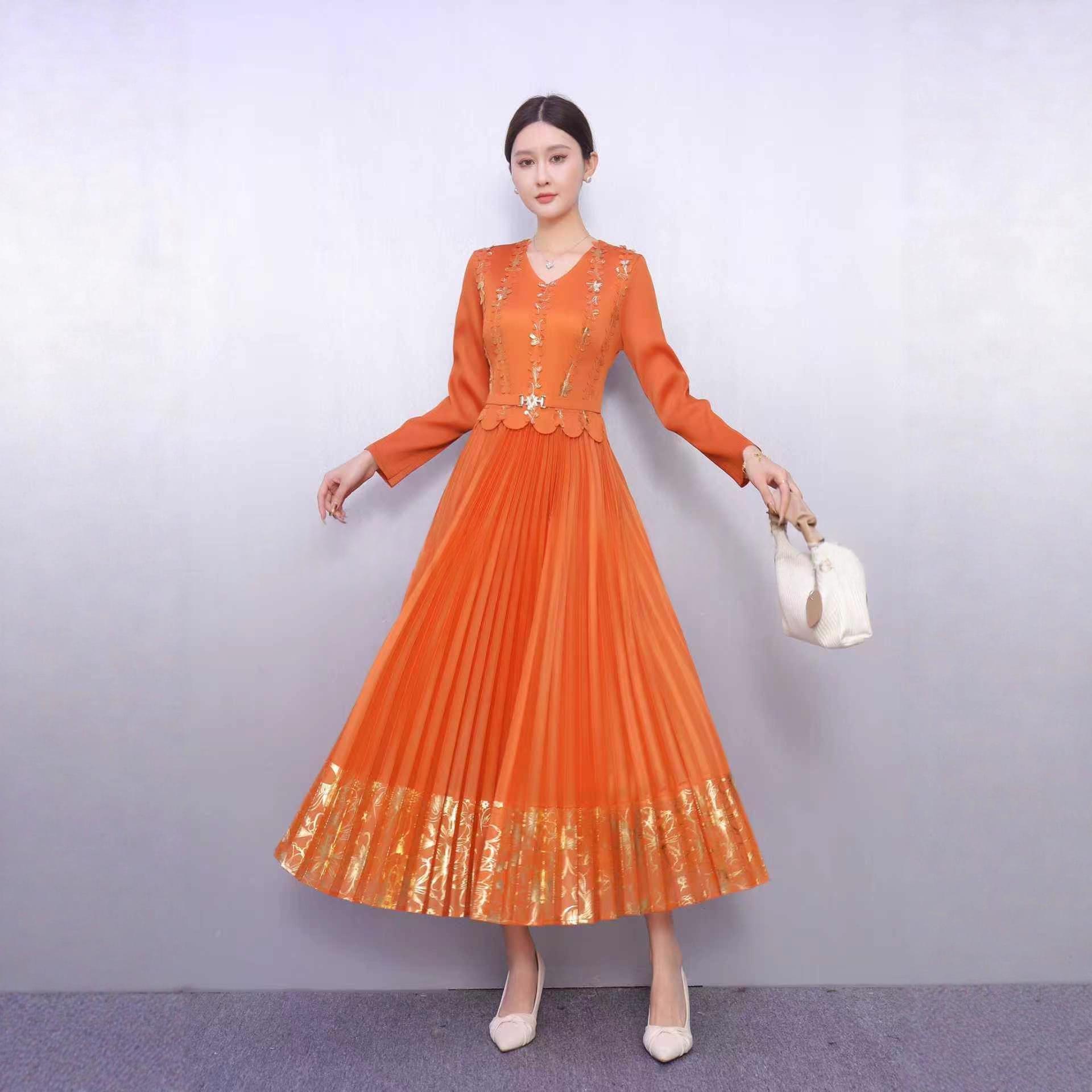 Elegant Plus-Size Loose-Fitting Dress For Women