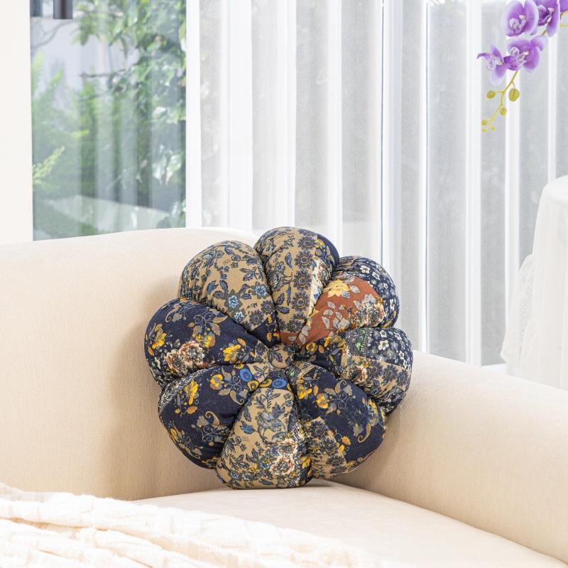 Bohemian-style Sofa Pumpkin Seat Cushion And Throw Pillow — foto 12