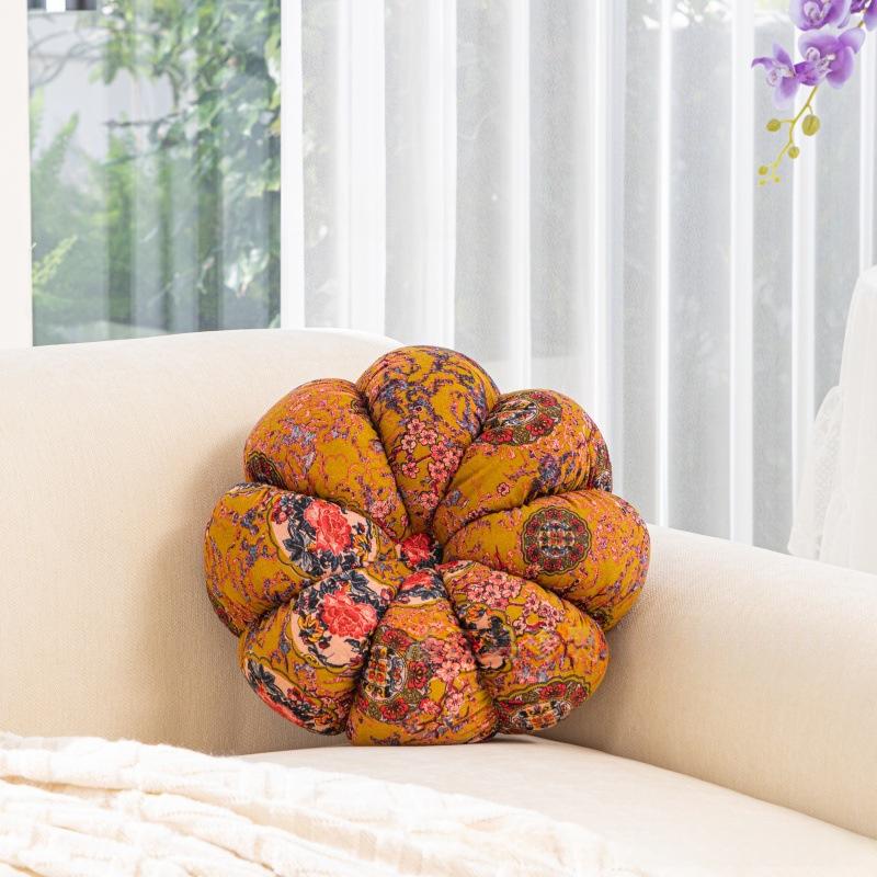 Bohemian-style Sofa Pumpkin Seat Cushion And Throw Pillow — foto 9