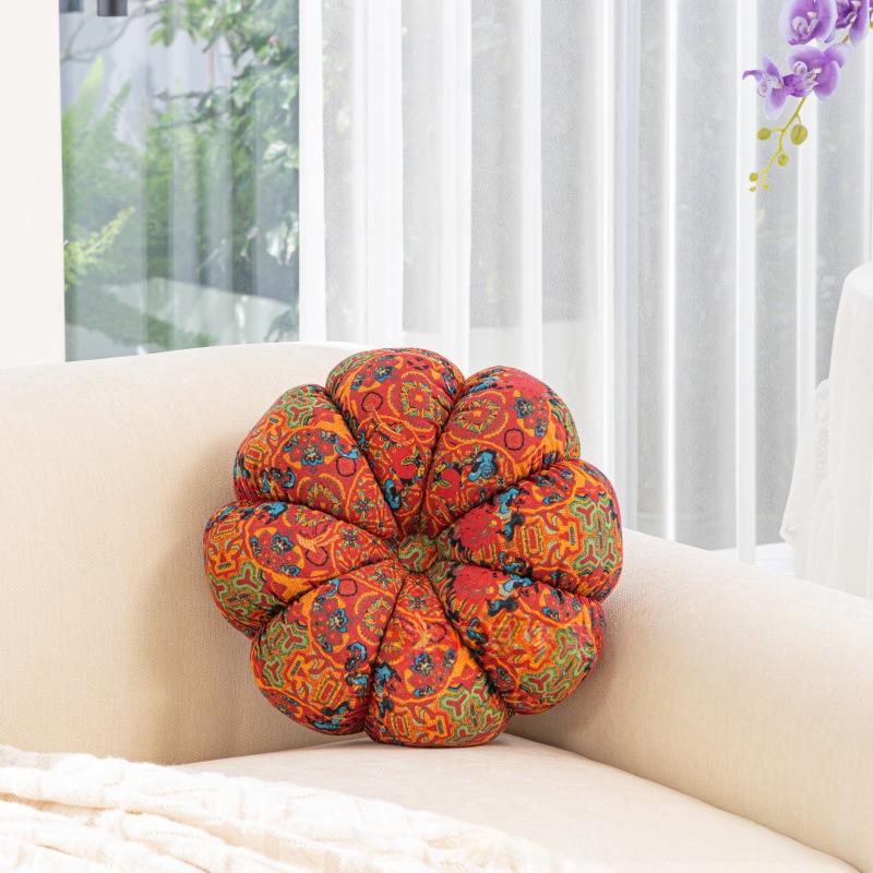 Bohemian-style Sofa Pumpkin Seat Cushion And Throw Pillow — foto 7