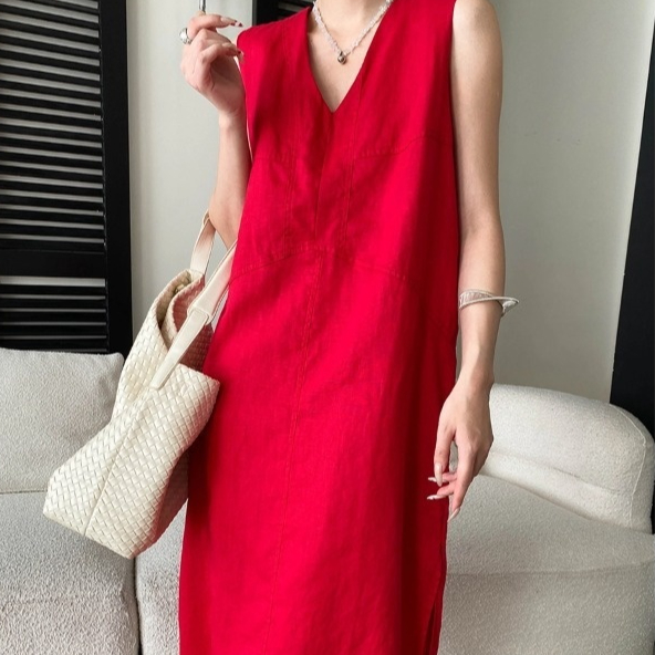 Breathable And Comfortable V-neck Loose-fit Sleeveless Dress
