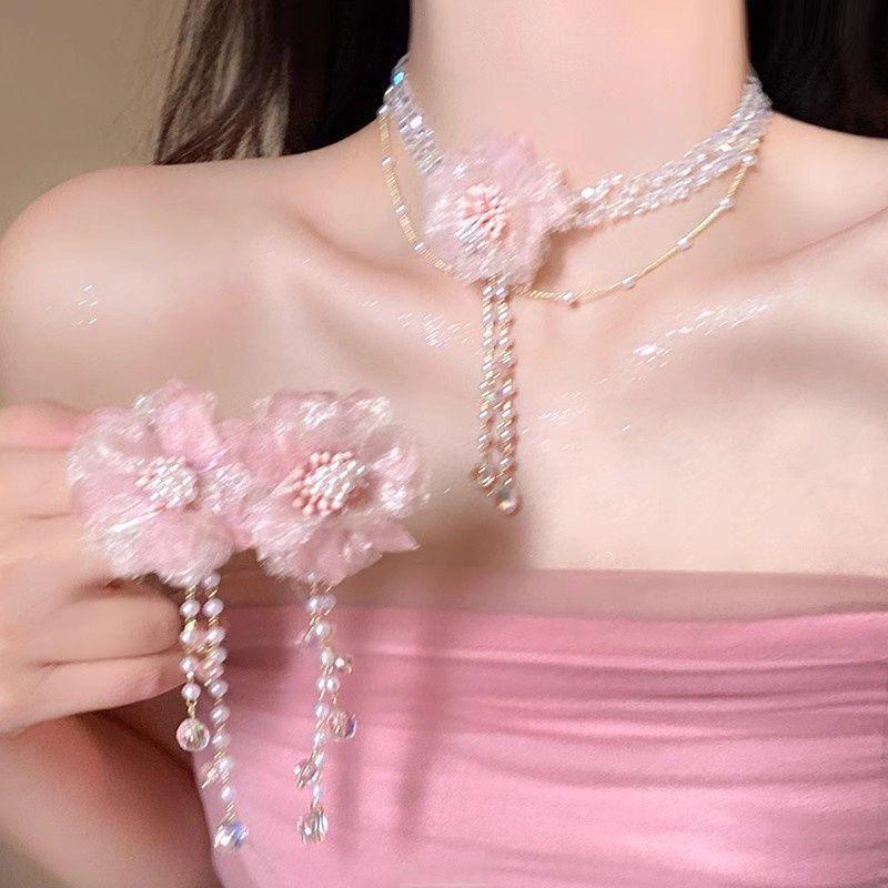 Crystal Flower Pearl Necklace For Women