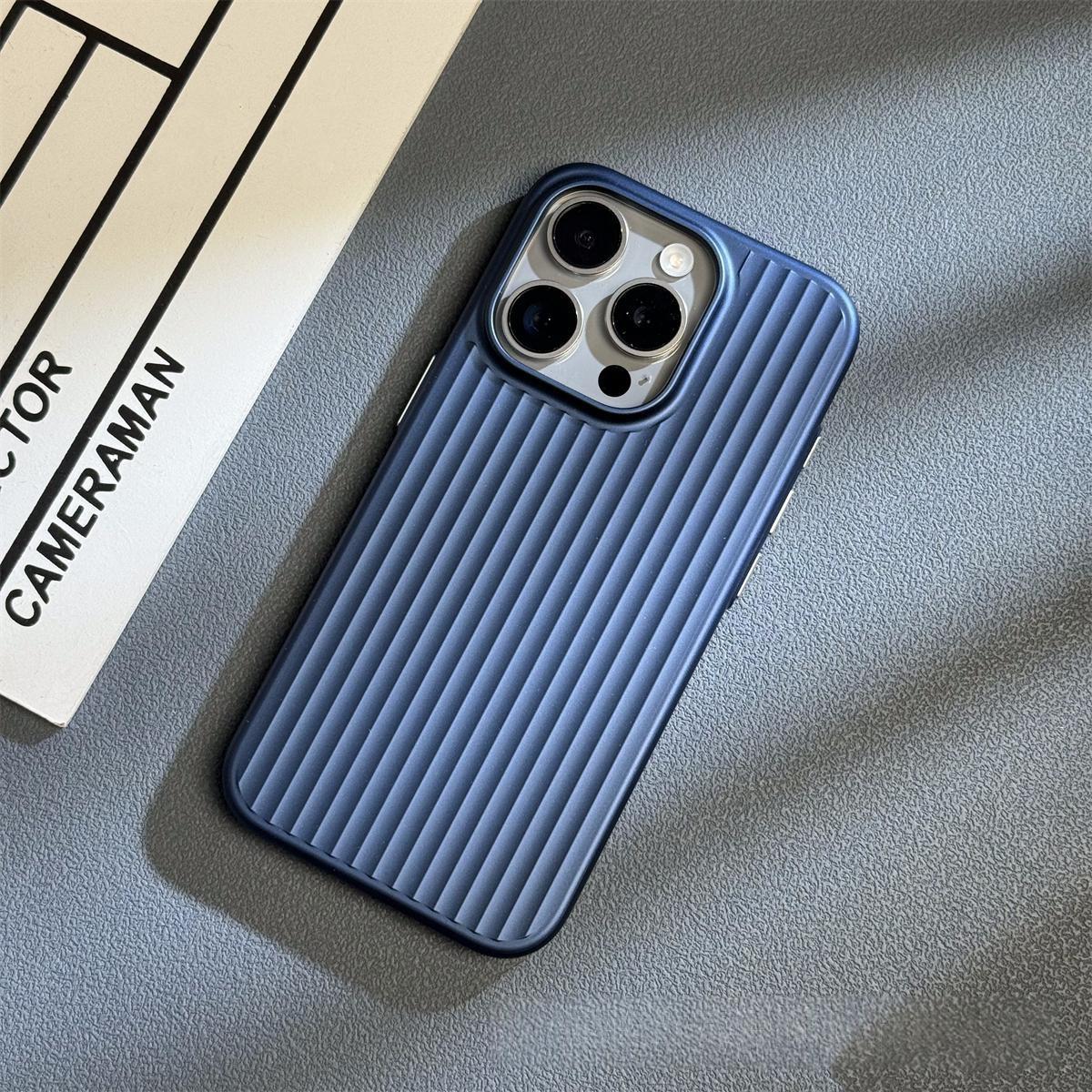 Corrugated Matte Electroplating Mobile Phone Case 3