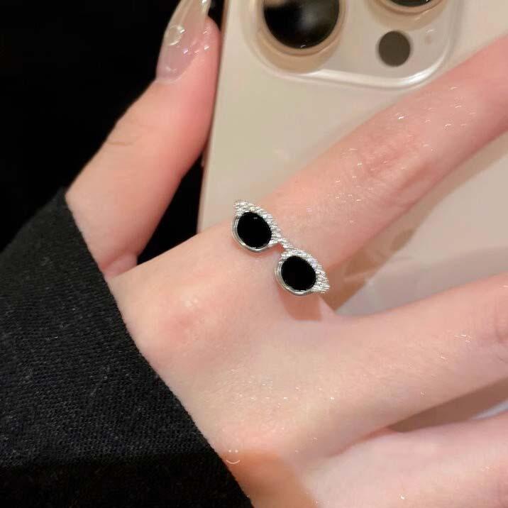 Sunglasses-shaped Open Ring For Women