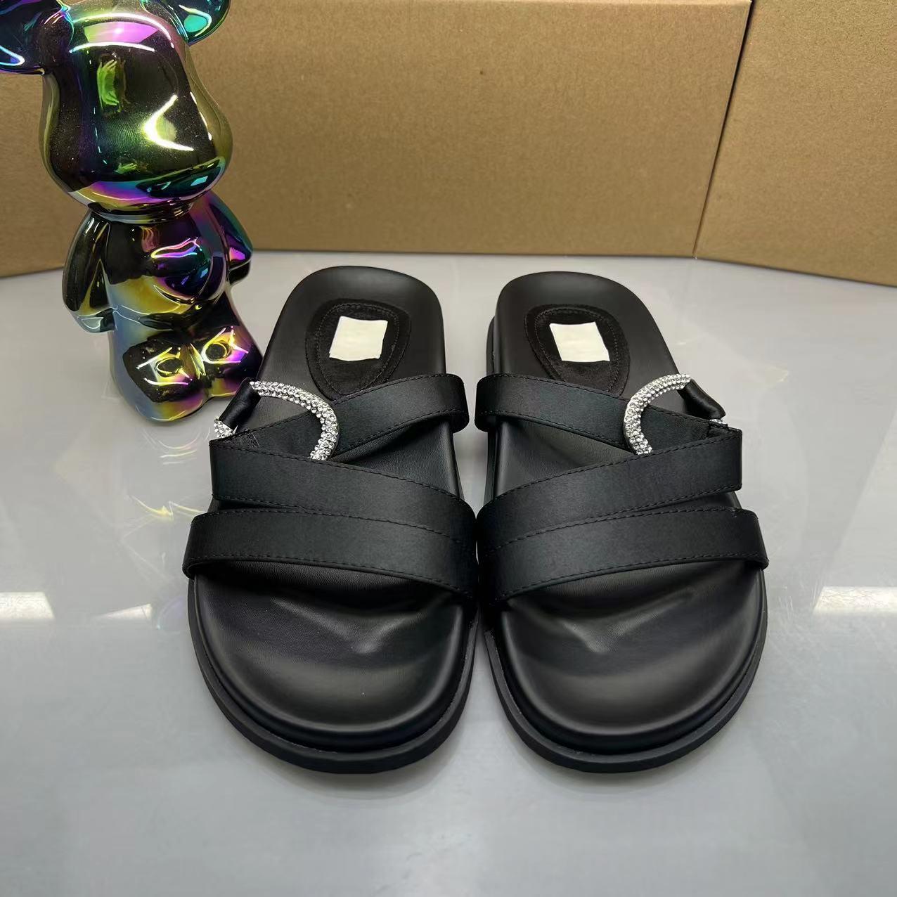 Womens Black Rhinestone-decorated Flat Round-toe Casual Sandals