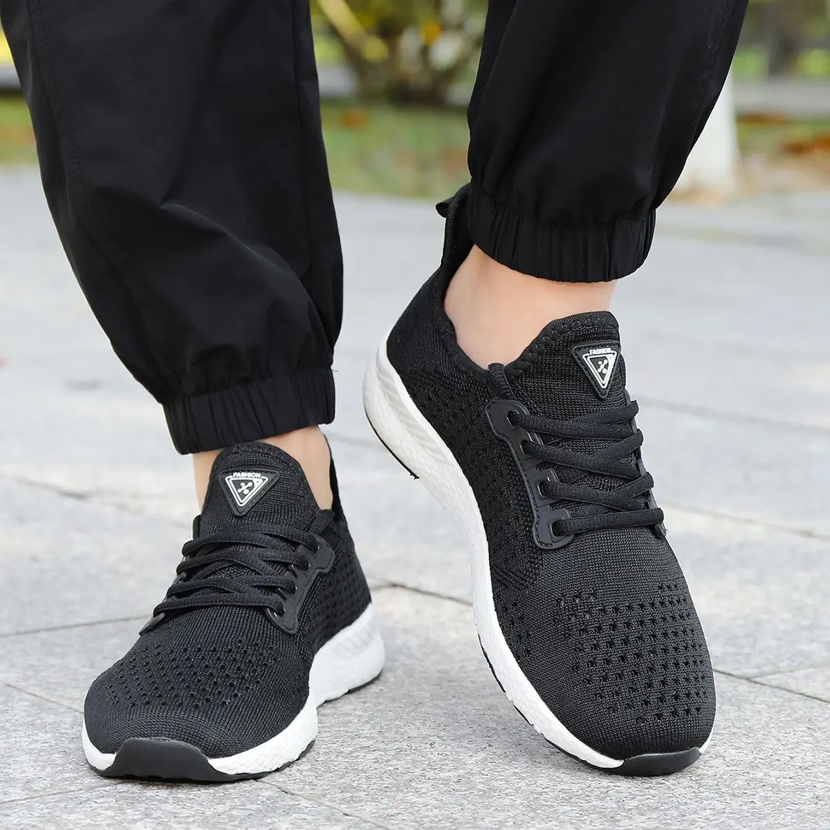 Summer Mesh Breathable Flyknit Casual Walking Sneakers