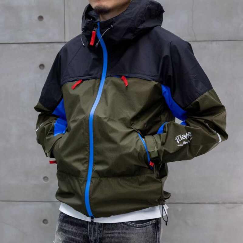 Windproof Hooded Couples Outdoor Jacket