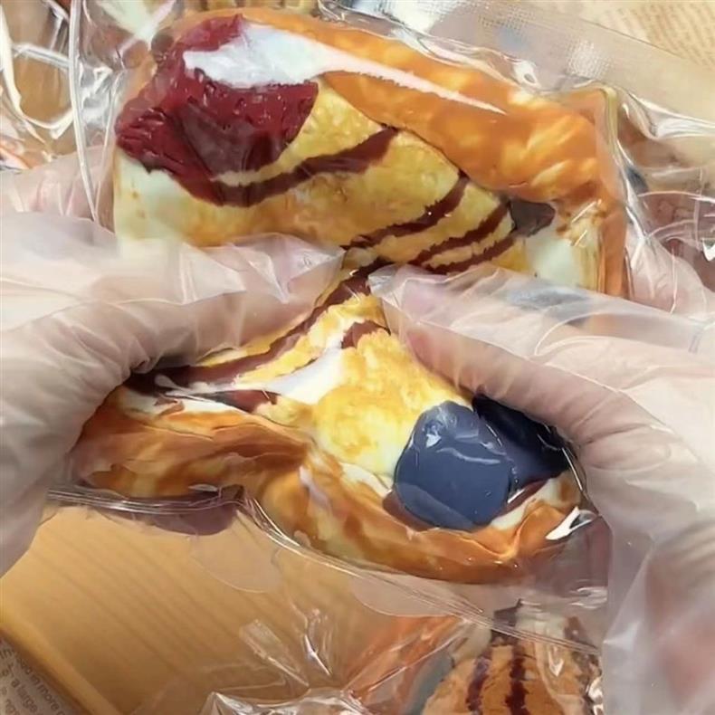 Creative Fruit Toast Stress-Relief Toy — foto 4