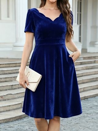 Vintage V-neck Ruffled-sleeve Waist-cinching Short-sleeved Dress