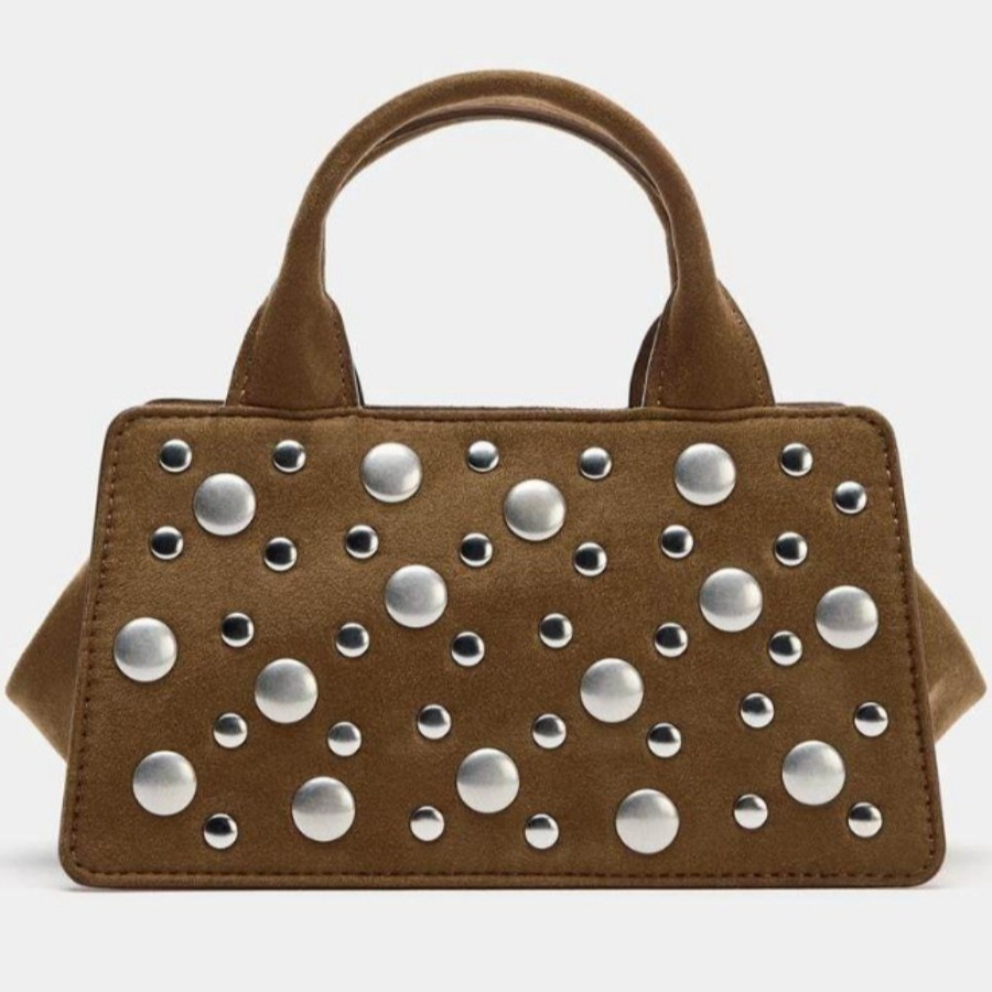 Fashionable Rivet-Embellished Commuter Handbag In A Punk Style