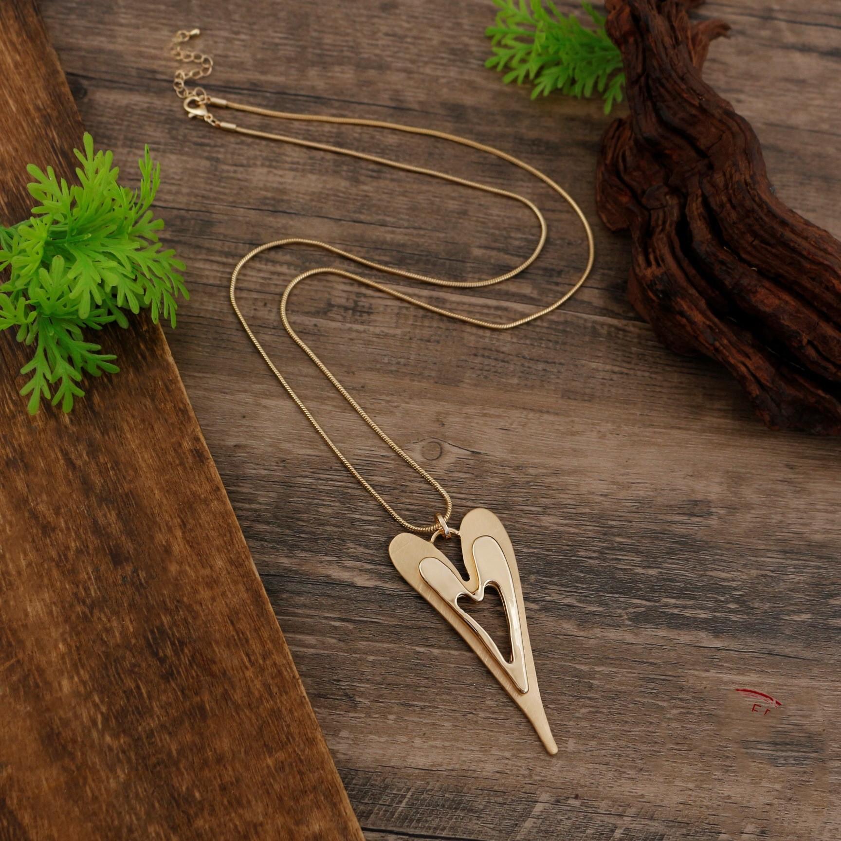 High-end Autumnwinter Double-layer Heart-shaped Long Necklace