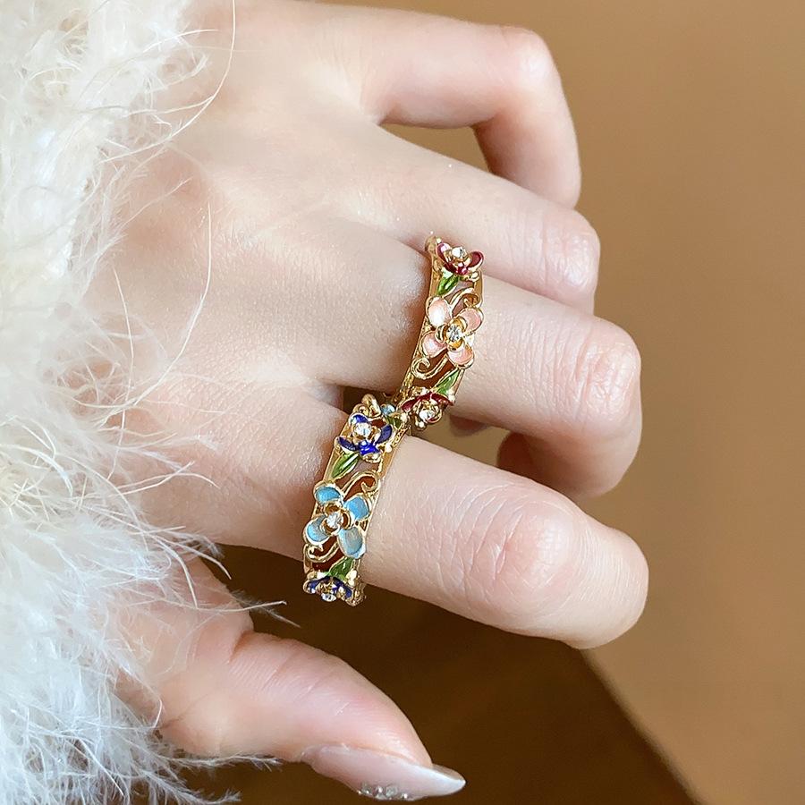 Niche High-end Ring With A Retro Courtly Style