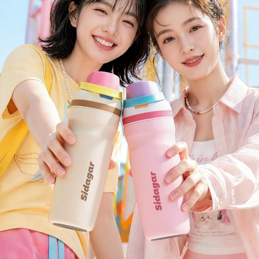 Student-friendly Straw Cup With Spray Large Capacity