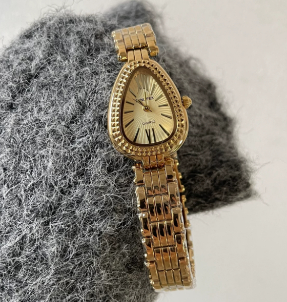 Vintage-style Elegant Chain Watch With A Fashionable And Niche Design 3