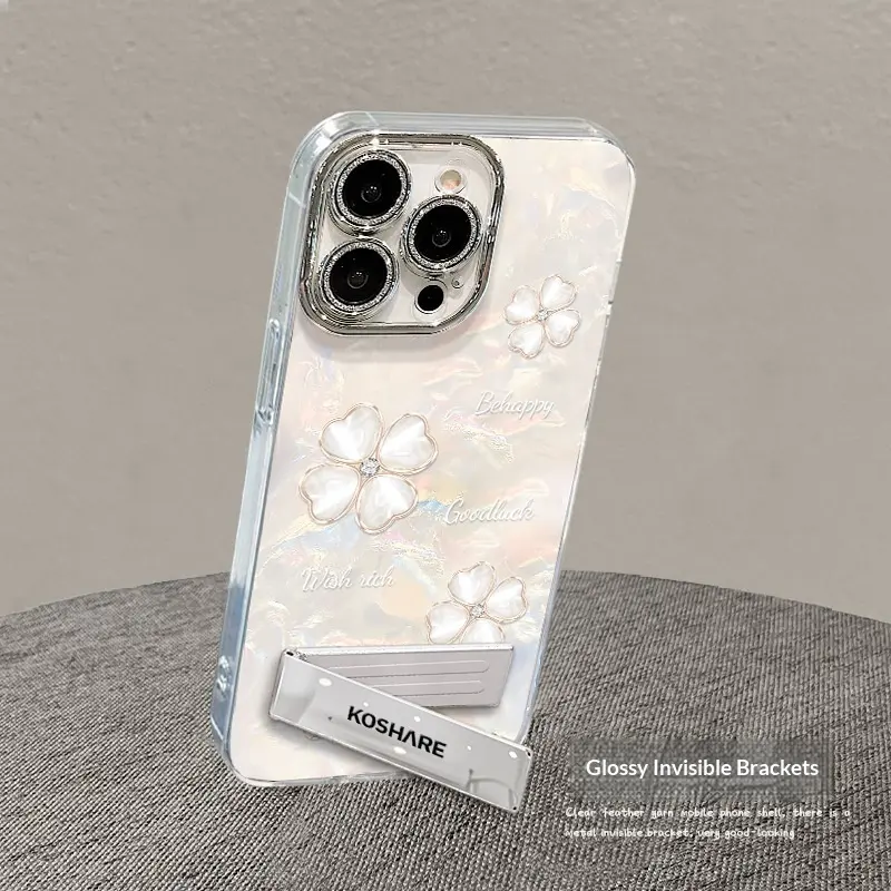 Light Luxury Iridescent Four-Leaf Clover Phone Case