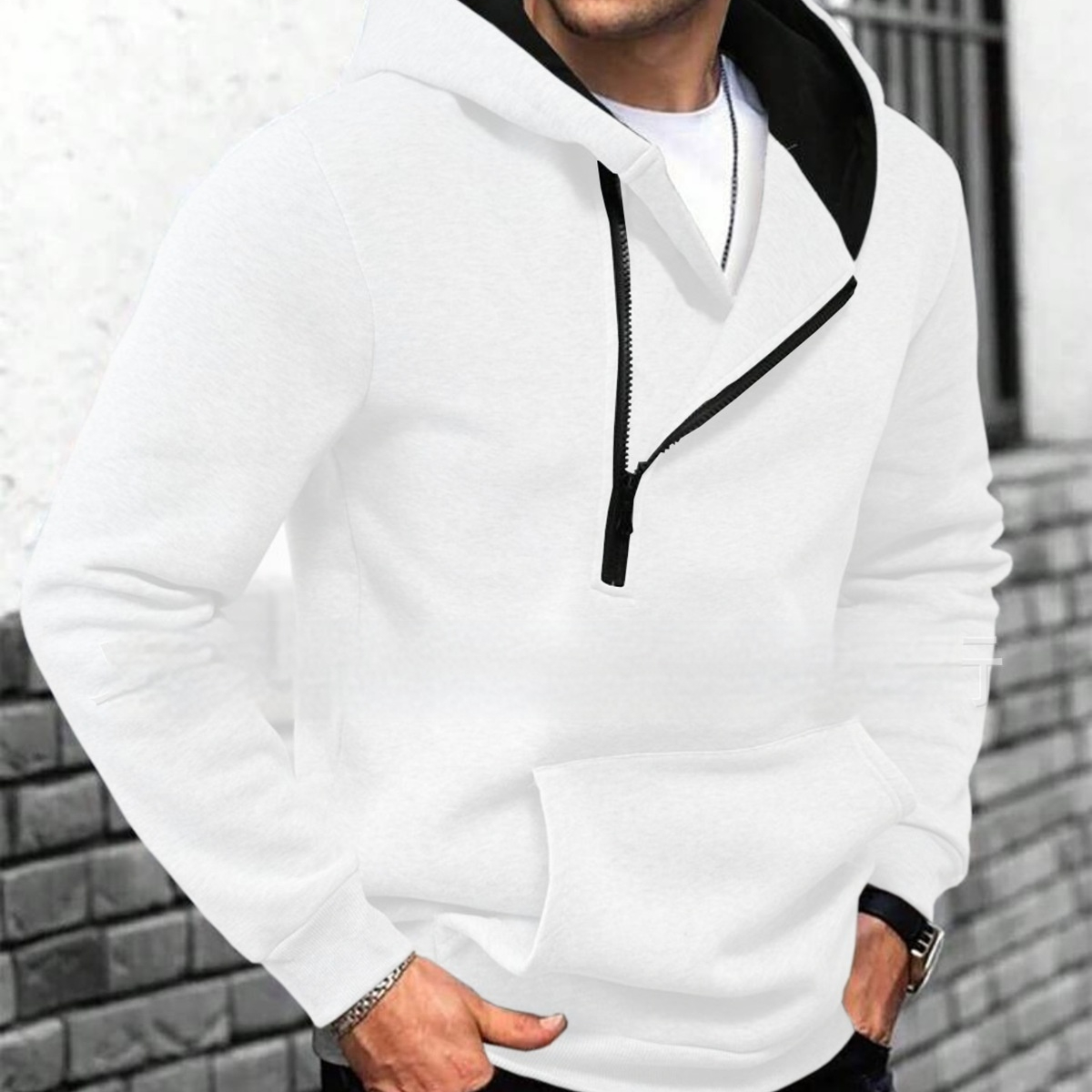 Color-block Hooded Sweatshirt For Men With A Half-zip