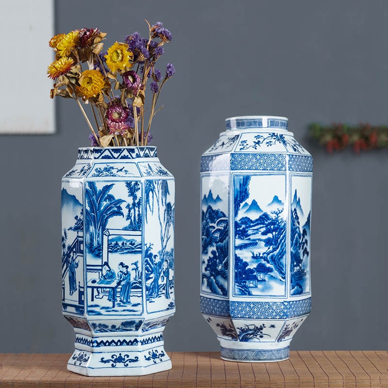 Hexagonal Blue And White Vase For Flower Arrangement In Living Room Decoration