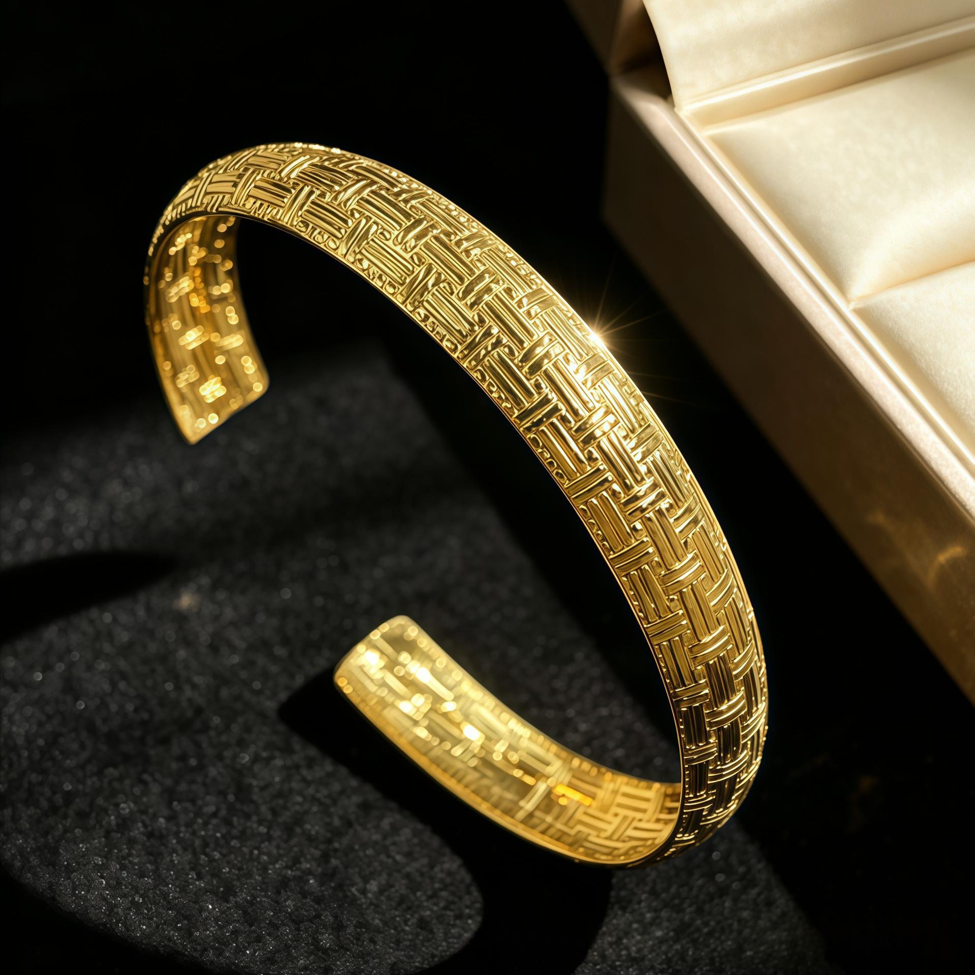 Light-luxury Stainless Steel Bracelet For Cross-border Trade Between Europe And The United States
