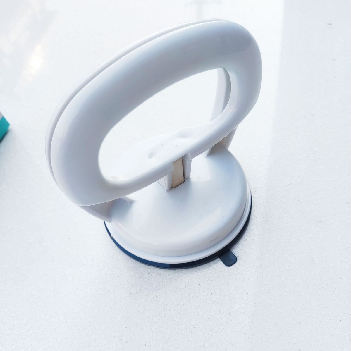 Bathroom Non-drilling Drop-resistant Grab Bar