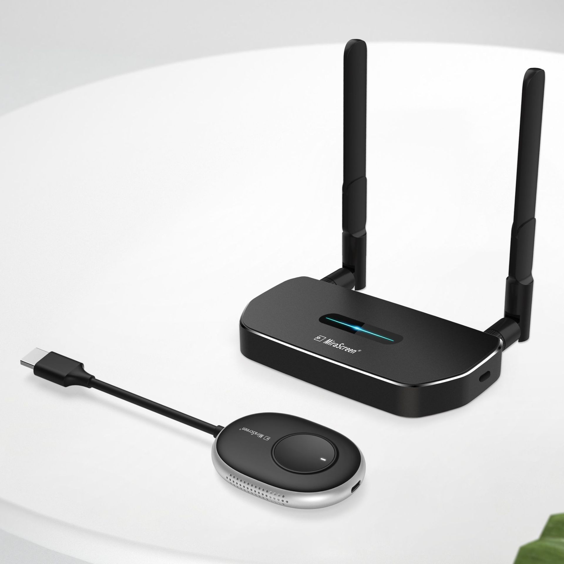 Transmitter Phone Computercast To The TV 7