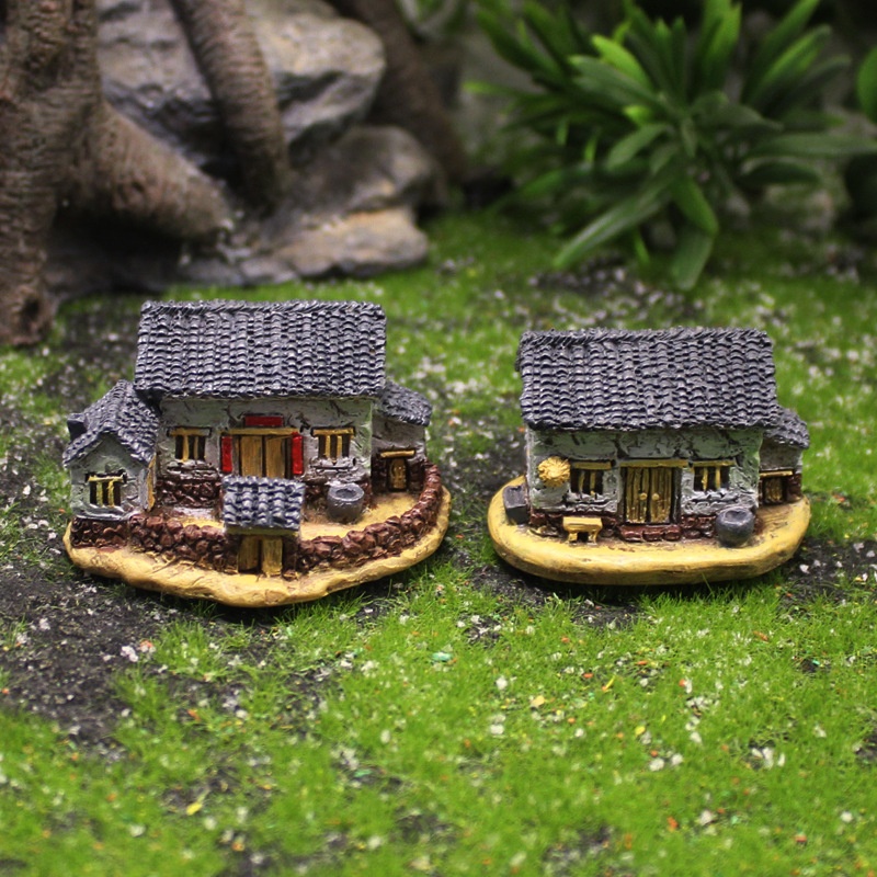 Moss Accessories In Resin Craftsmanship