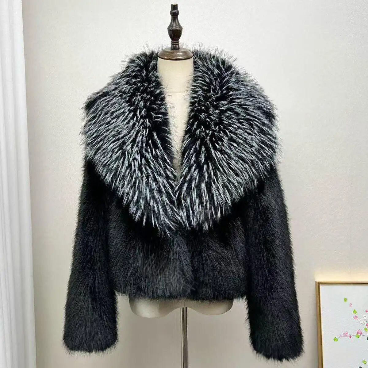 Womens Leisure Loose And Thickened Short Fur
