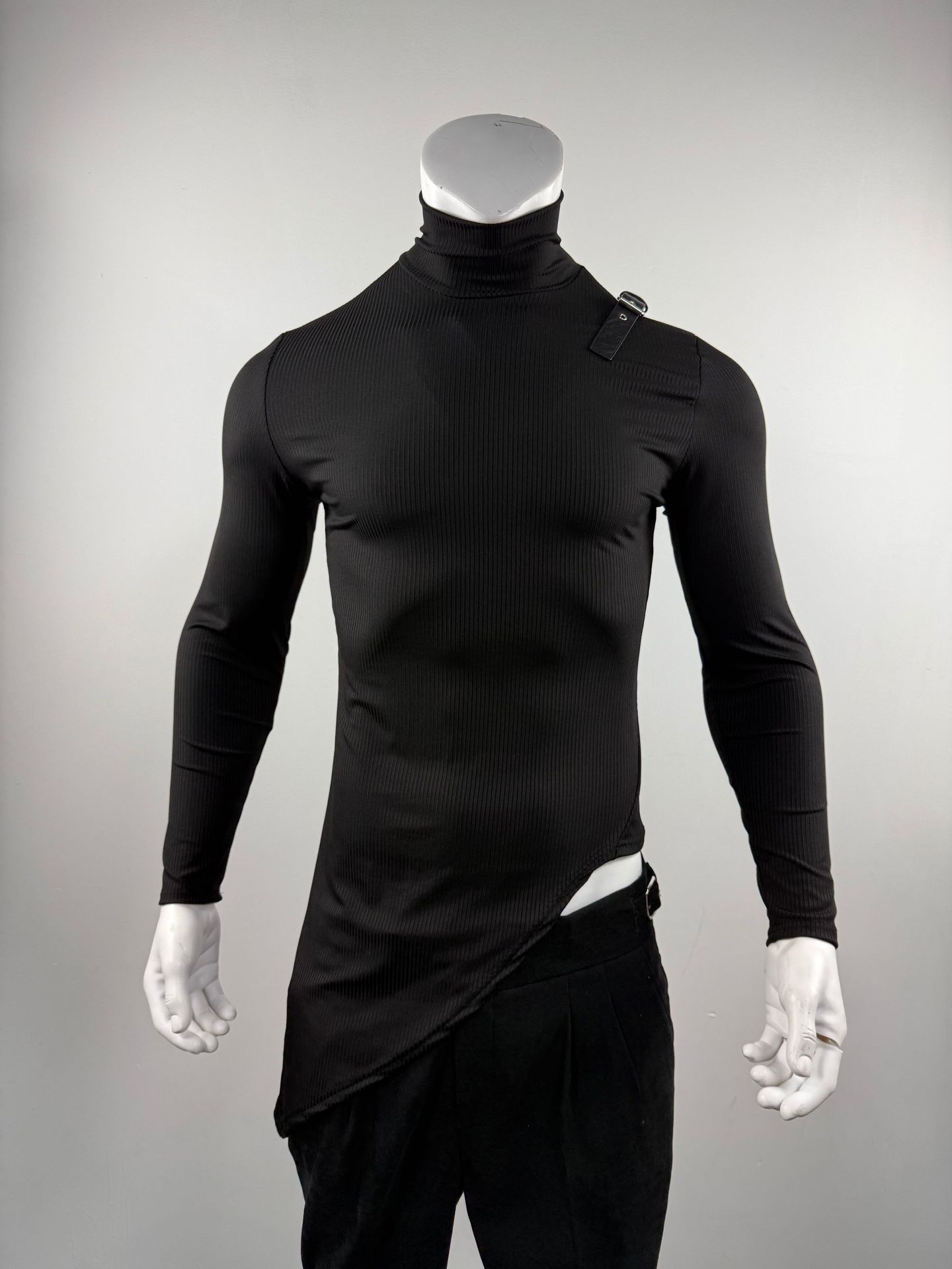 Camiseta Masculina Esportiva de Manga Longa com Gola Alta