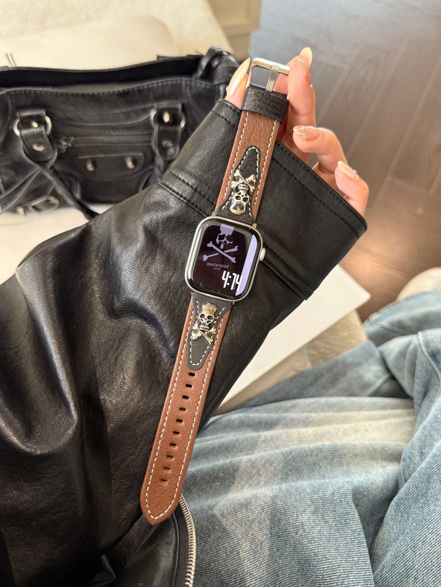 Metal Skull Decorative Leather Watch Wristband