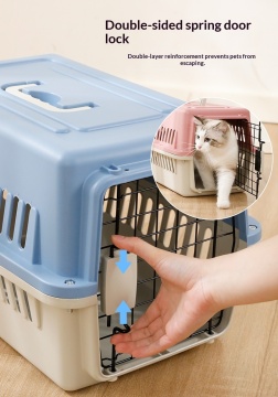 Small Dog And Cat Travel Carrier Breathable And Portable For Outings