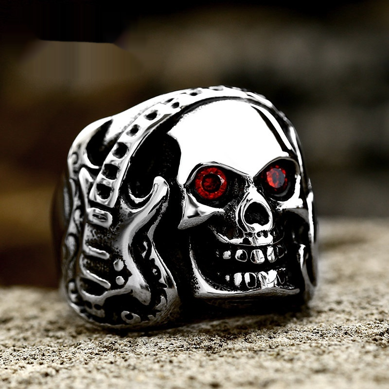 Retro Stainless Steel Cast Skull Ring