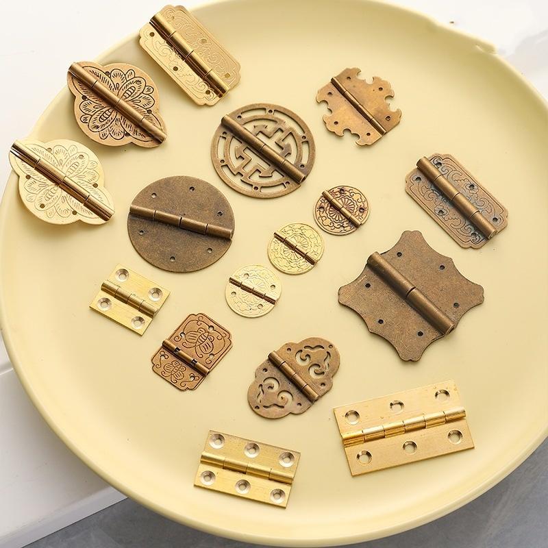 Brass Lace Hinge 6-hole Hinge