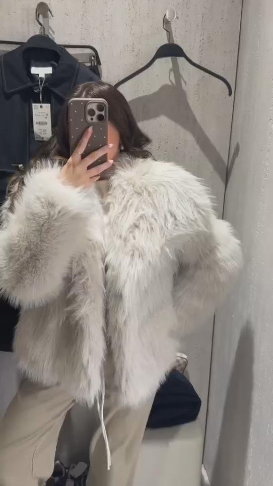 https://oss-cf.cjdropshipping.com/product/2026/08/04/03/10233c35-8c32-4eb0-8407-5f60d535a5cb_water.jpeg