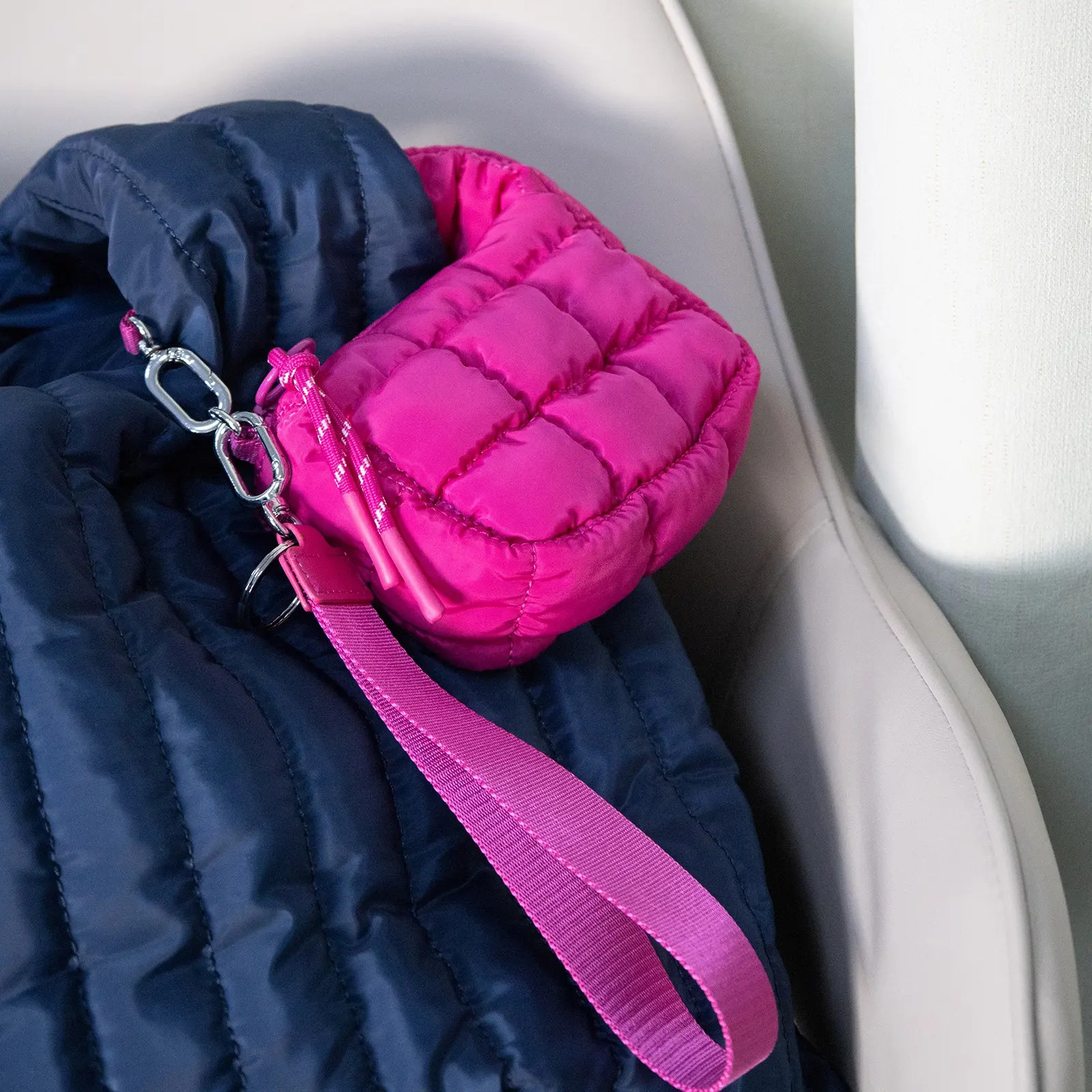 Simple And Versatile Cloud-quilted Tote Bag