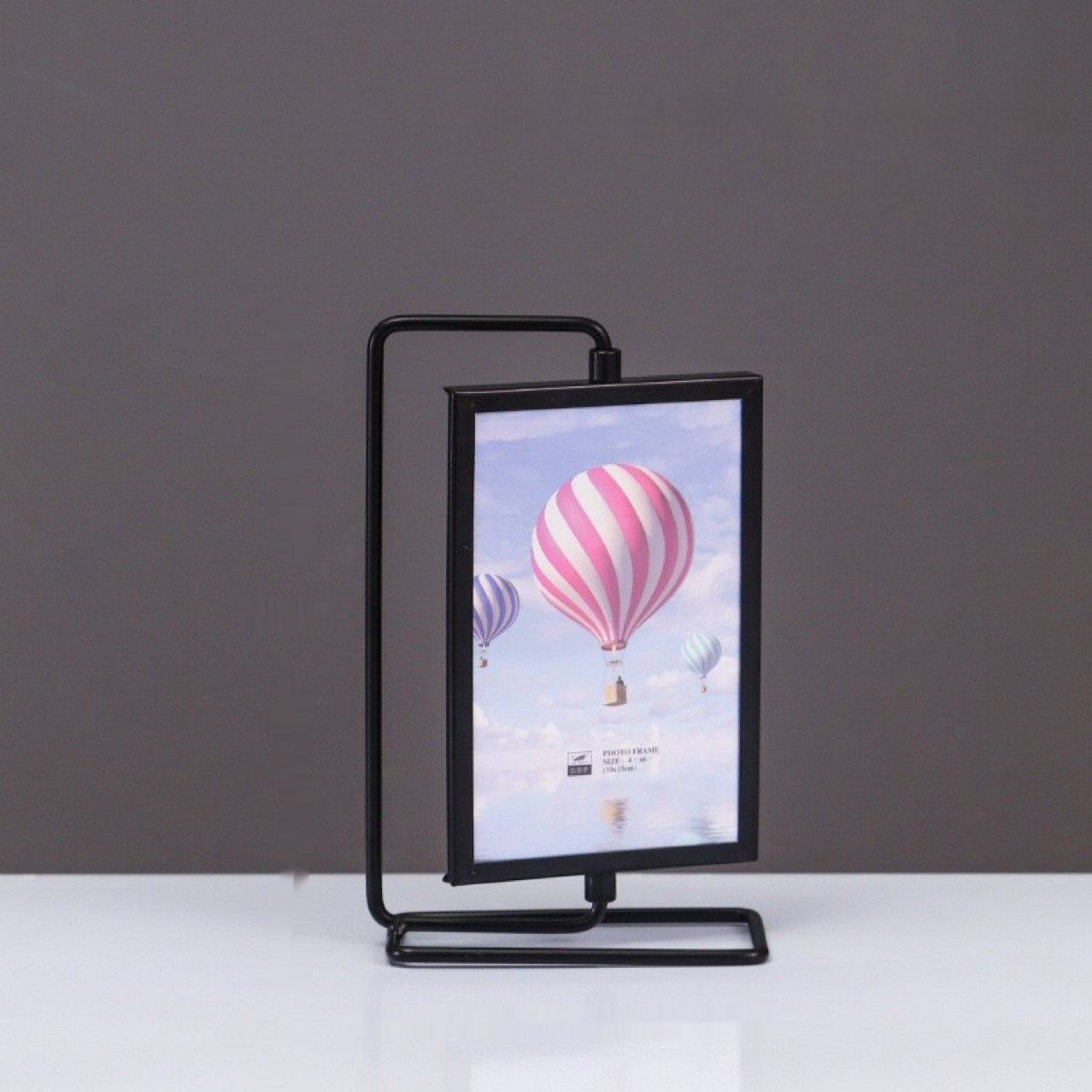 Nordic-style Creative Light-luxury Ironwork Glass-top Photo Frame