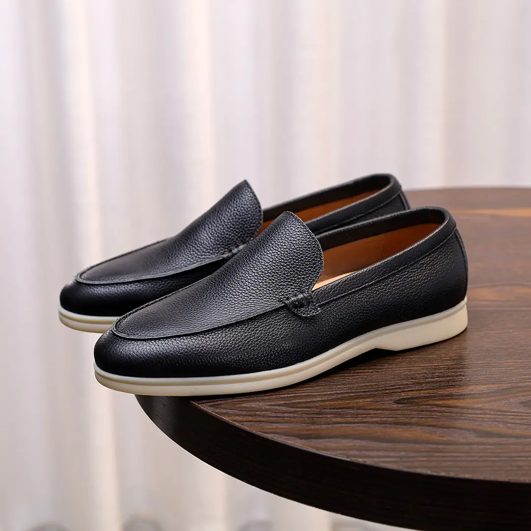 Mens Casual Shoes Made From Soft, Lychee-patterned