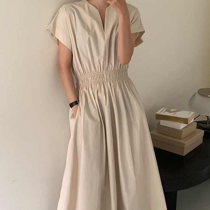 Women's French-style V-neck Versatile Dress