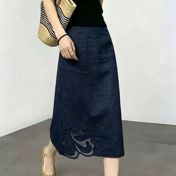 Lace-panel Slimming Chic Western-style Skirt