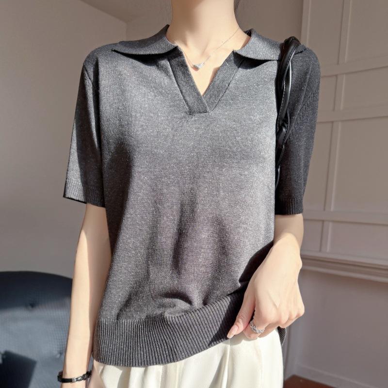 High-end Minimalist Polo-neck T-shirt