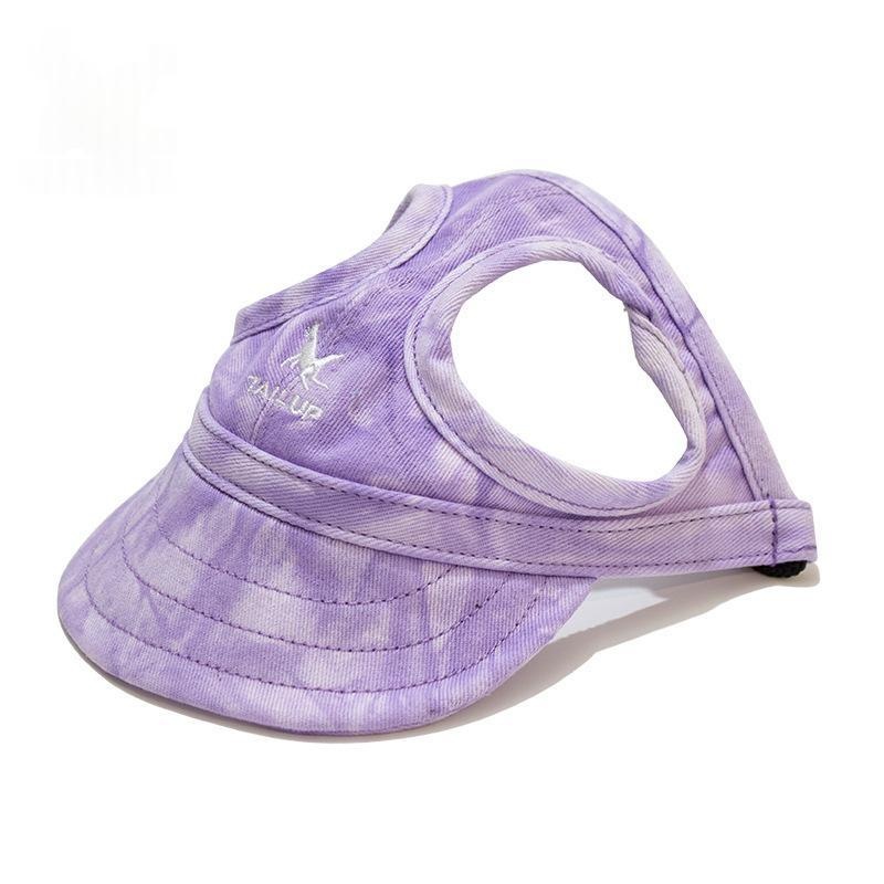 Casquette pour animal avec ouvertures pour les oreilles