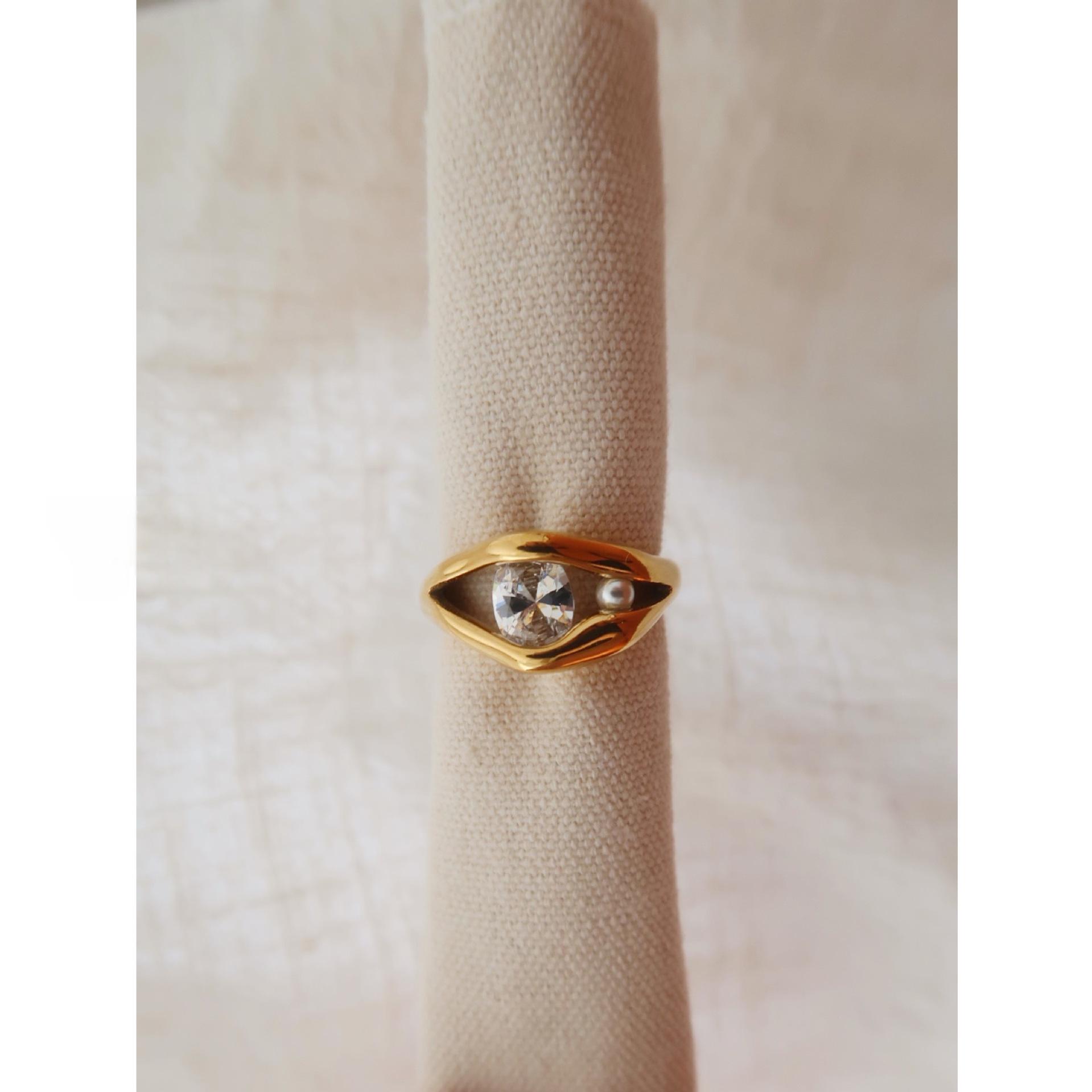 Pearl and Zircon Ring