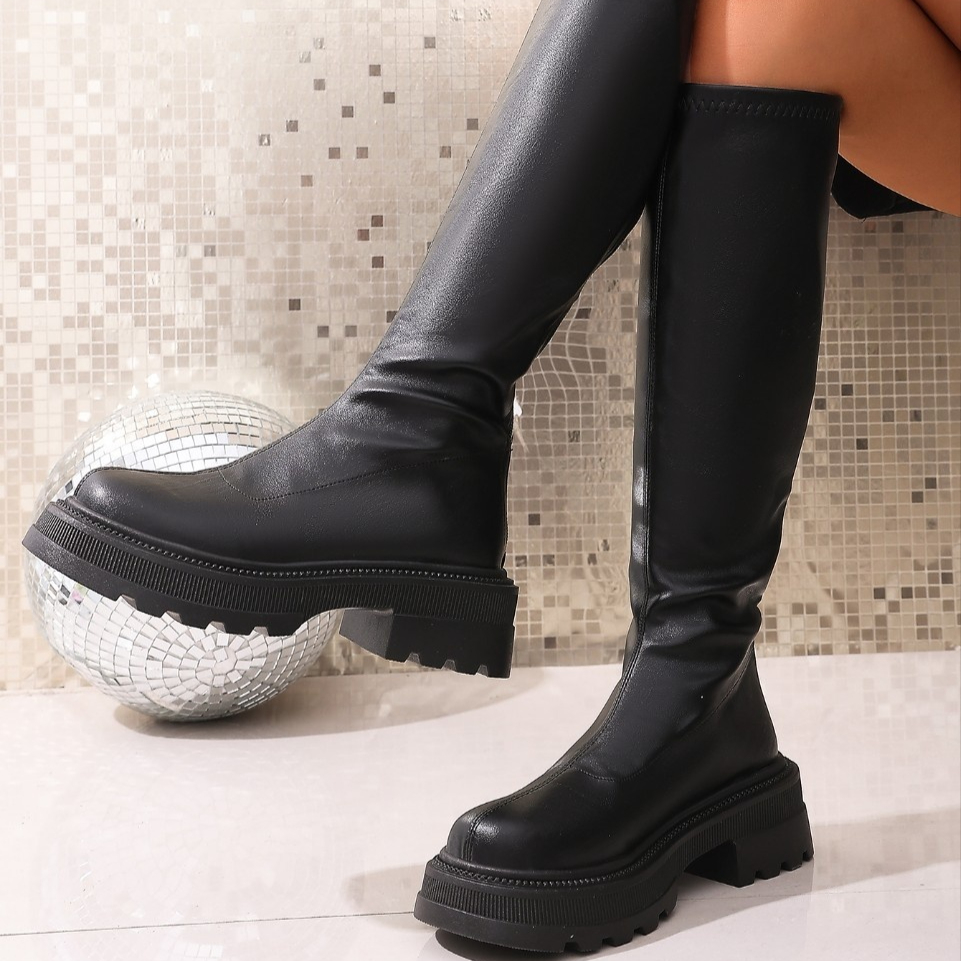 Womens Knee-high Boots That Add Height And Create A Slimming Look