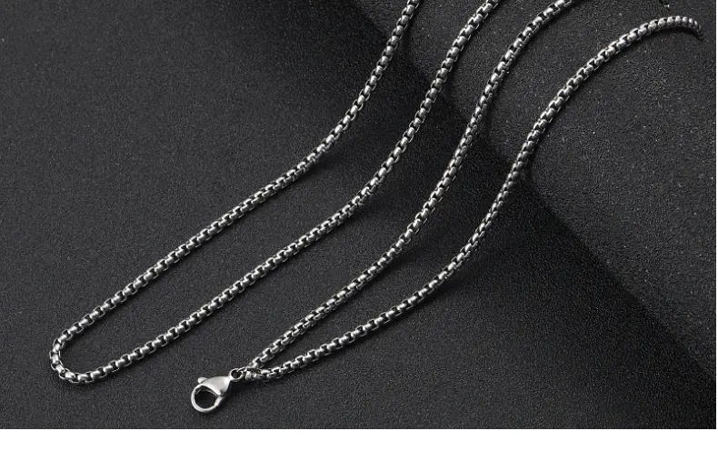 Retro Niche Design Cross Pendant